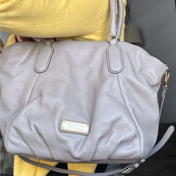 Authentic MARC BY MARC JACOBS cow leather convertible shoulder/satchel/Crosb - Picture 16 of 16